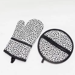 MARY SQUARE LINENS DALMATIAN PRINT POTHOLDER SET