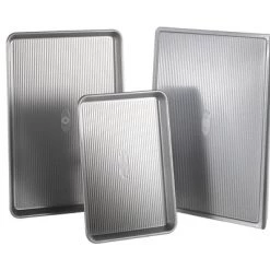 USA PAN, A PREMIER PAN COMPANY 3 PC BAKEWARE SET BAKING & PASTRY TOOLS