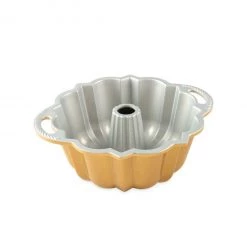 NORDIC WARE ANNIVERSARY BUNDT PAN, 6 CUP