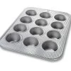 USA PAN, A PREMIER PAN COMPANY BAKING & PASTRY TOOLS 12 CUP MUFFIN PAN