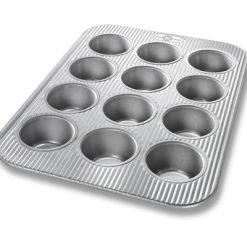 USA PAN, A PREMIER PAN COMPANY BAKING & PASTRY TOOLS 12 CUP MUFFIN PAN