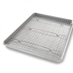 USA PAN, A PREMIER PAN COMPANY BAKING & PASTRY TOOLS HALF SHEET PAN WITH COOLING RACK