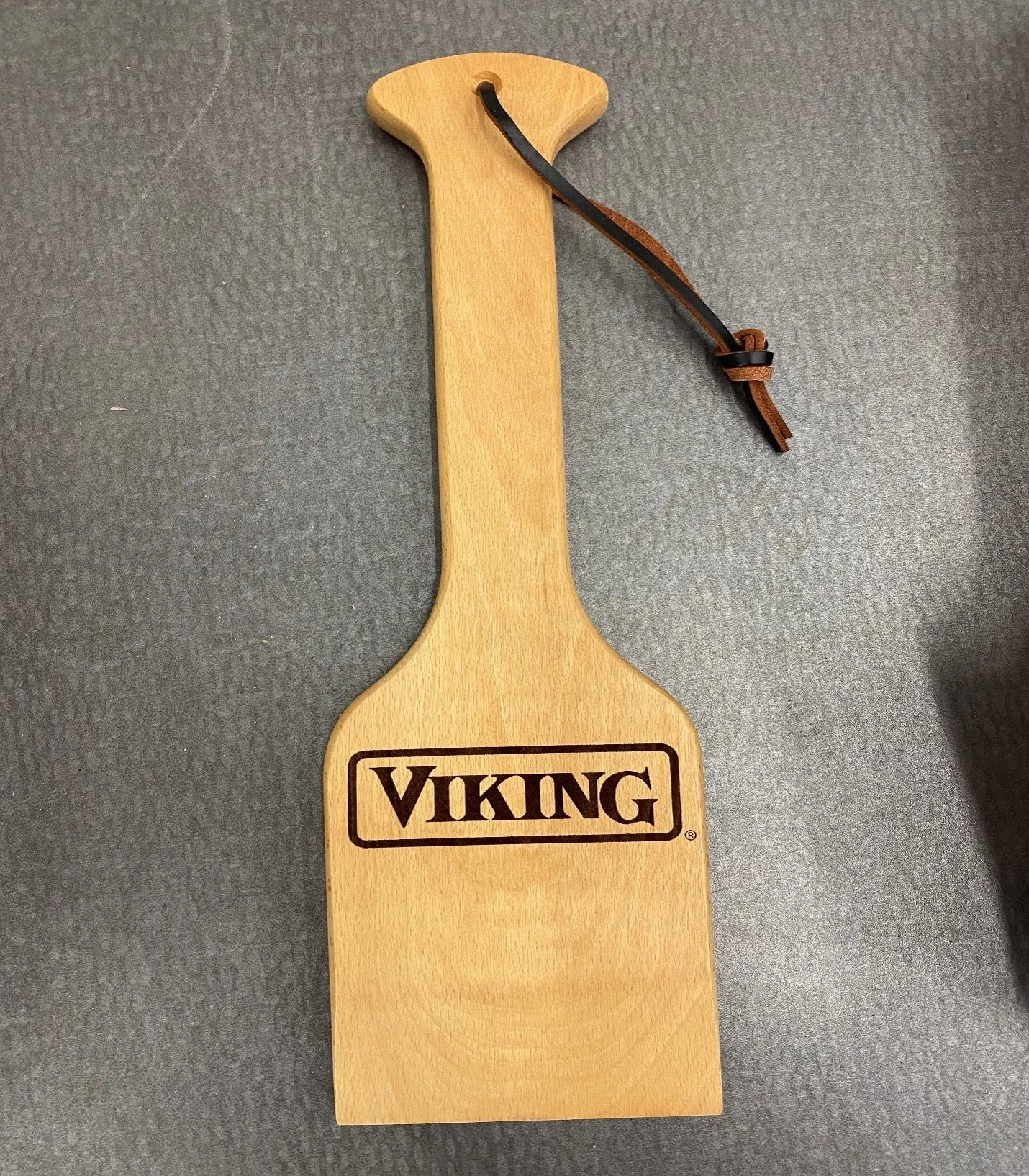 VIKING GREAT SCRAPE BBQ CLEANING TOOL 1 VIKING GREAT SCRAPE BBQ CLEANING TOOL