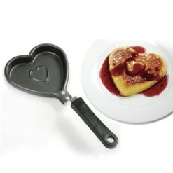 NORPRO HEART PANCAKE PAN